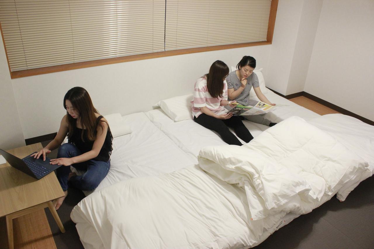 Mezame Hostel *